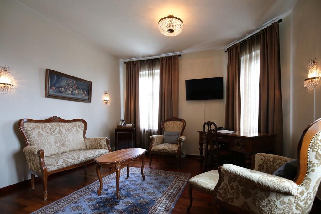 Boutique Hotel Yoepuu Jyväskylä Екстериор снимка
